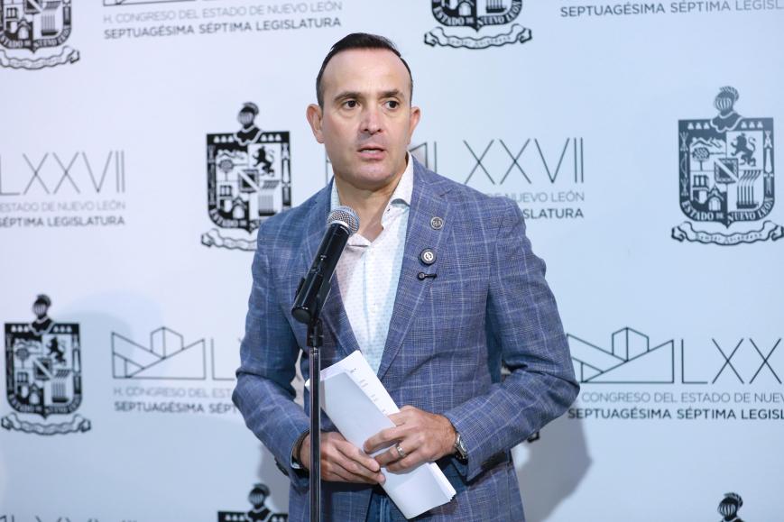 Solicita Carlos de la Fuente revisión urgente del daño al drenaje por construcción de Línea 4