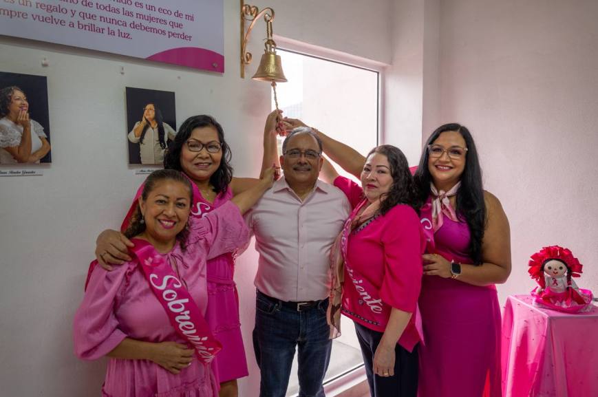 Suenan en Casa en Rosa campanas de la vida; honran a sobrevivientes de cáncer de mama