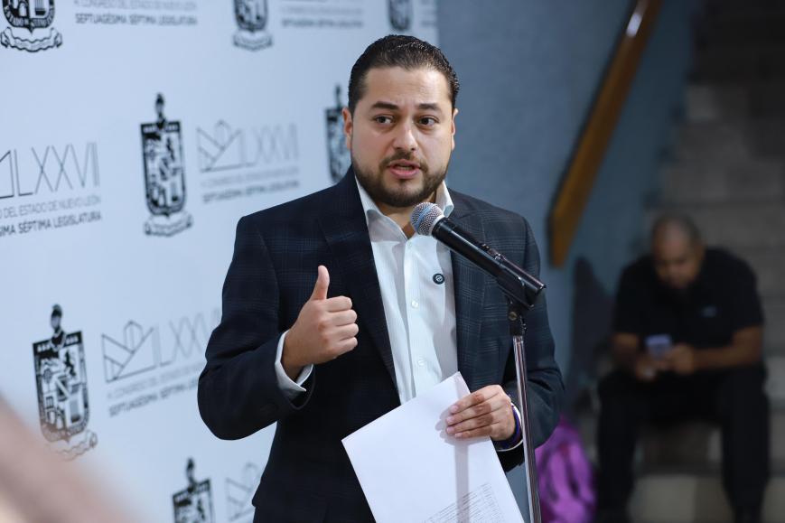 Presenta Lechuga iniciativa para prohibir venta de predios municipales en Santa Catarina