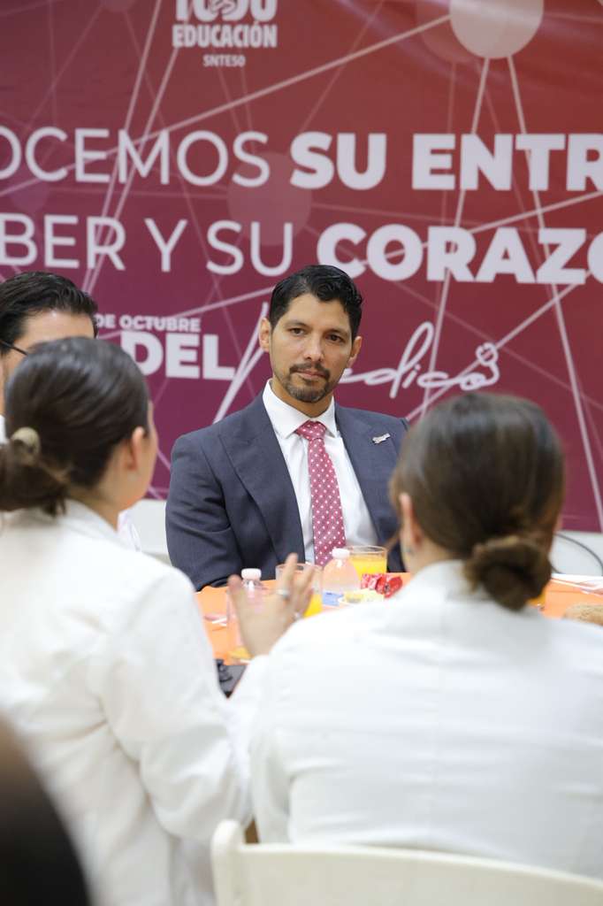 Las decisiones médicas deben estar en manos de los médicos: Sección 50 celebra el Día del Médico