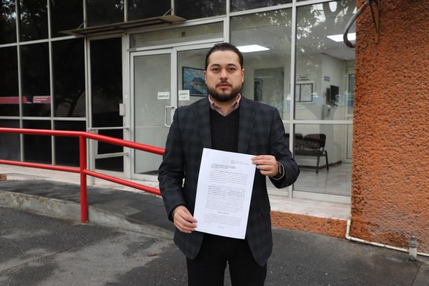 Denuncia Miguel Lechuga a alcalde de Santa Catarina por presuntas dádivas electorales