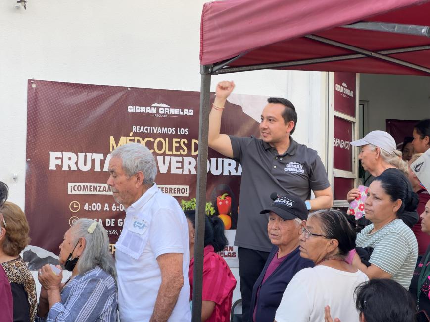 Arrecia Gibran gestorías y brigadas en Monterrey