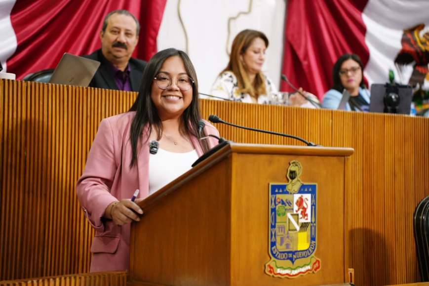Marisol González exige transparencia sobre obras inconclusas en Santa Catarina