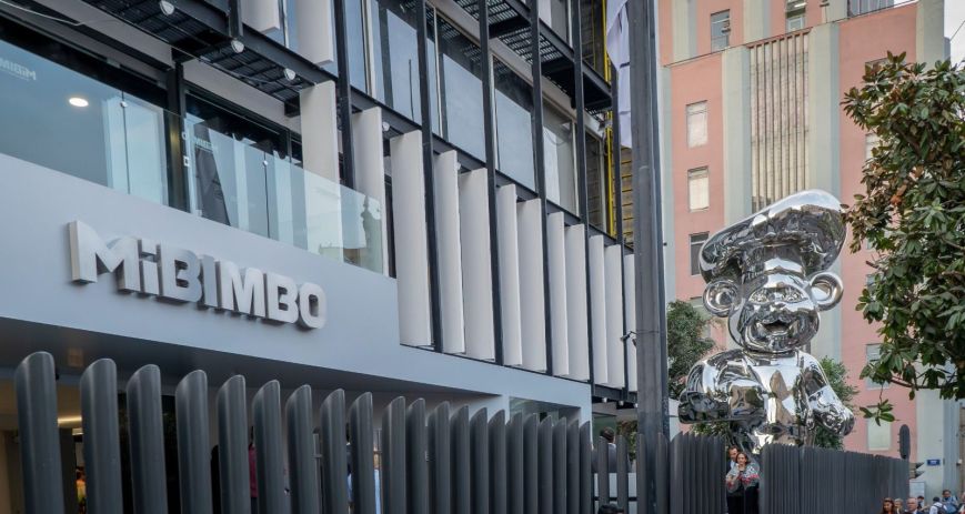 Firman Grupo Bimbo y SEMARNAT convenio para conservar al oso negro mexicano