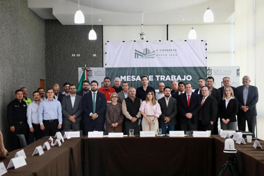 Analiza Congreso de NL regulación de cableado en desuso; destacan riesgos y necesidad de orden urbano