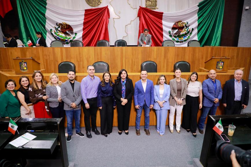 Bloquean bancadas de MC y Morena avance del Presupuesto estatal 2026 en Nuevo León