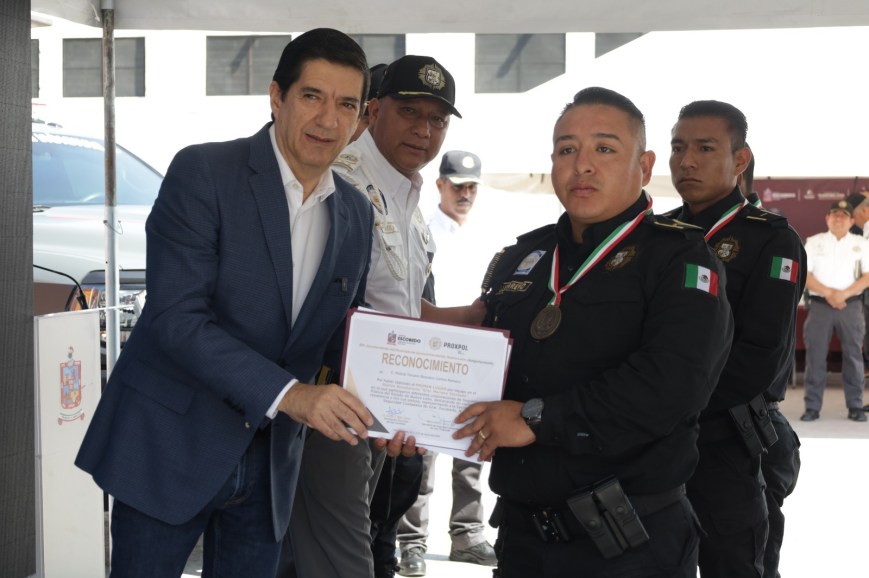Realiza Escobedo su primer biatlón policial y reconoce a elementos destacados