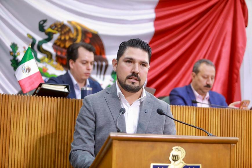 Exigen seguridad y rehabilitación eléctrica en primaria de Monterrey