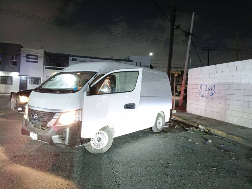 Detienen a hombre con camioneta robada en Monterrey tras alerta del C4
