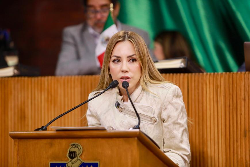 Propone Perla Villarreal arborizar escuelas por ley