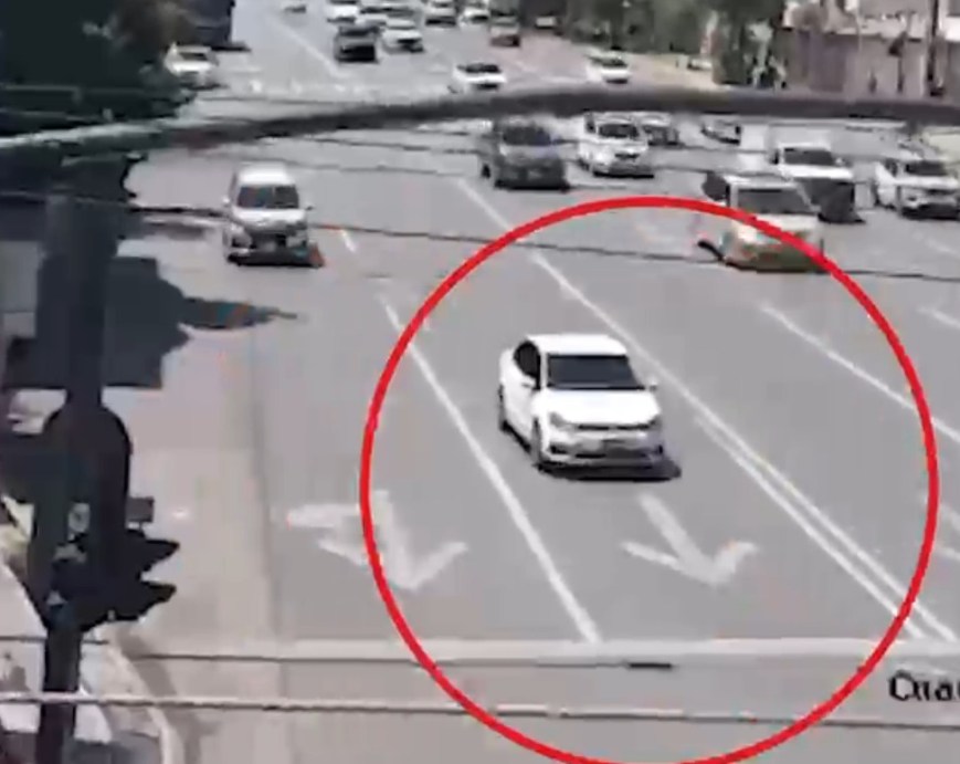 Detienen a hombre con droga; lo investigan por violento asalto a despacho contable en Monterrey